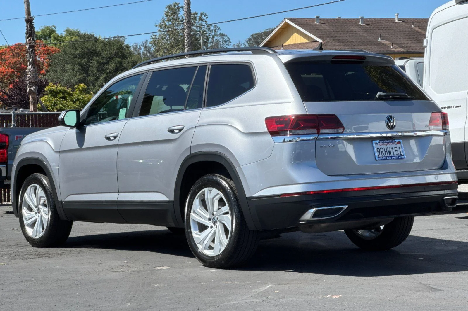Certified Used 2021 Pyrite Silver Metallic Volkswagen 3.6L V6 SE w/Technology image 29