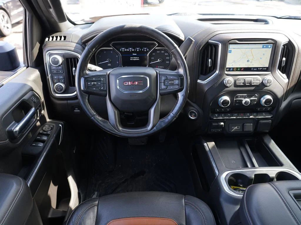 Used 2020 Black GMC AT4 image 21