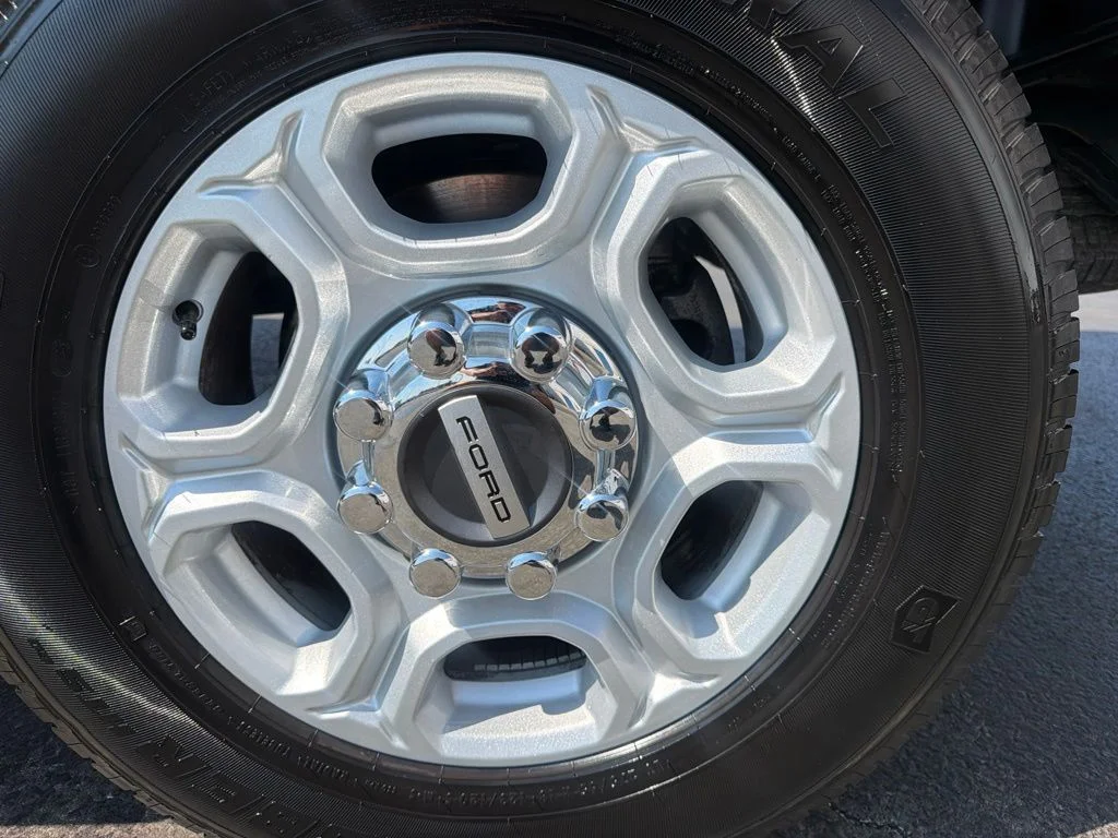 Certified Used 2025 Blue Metallic Ford XLT image 54