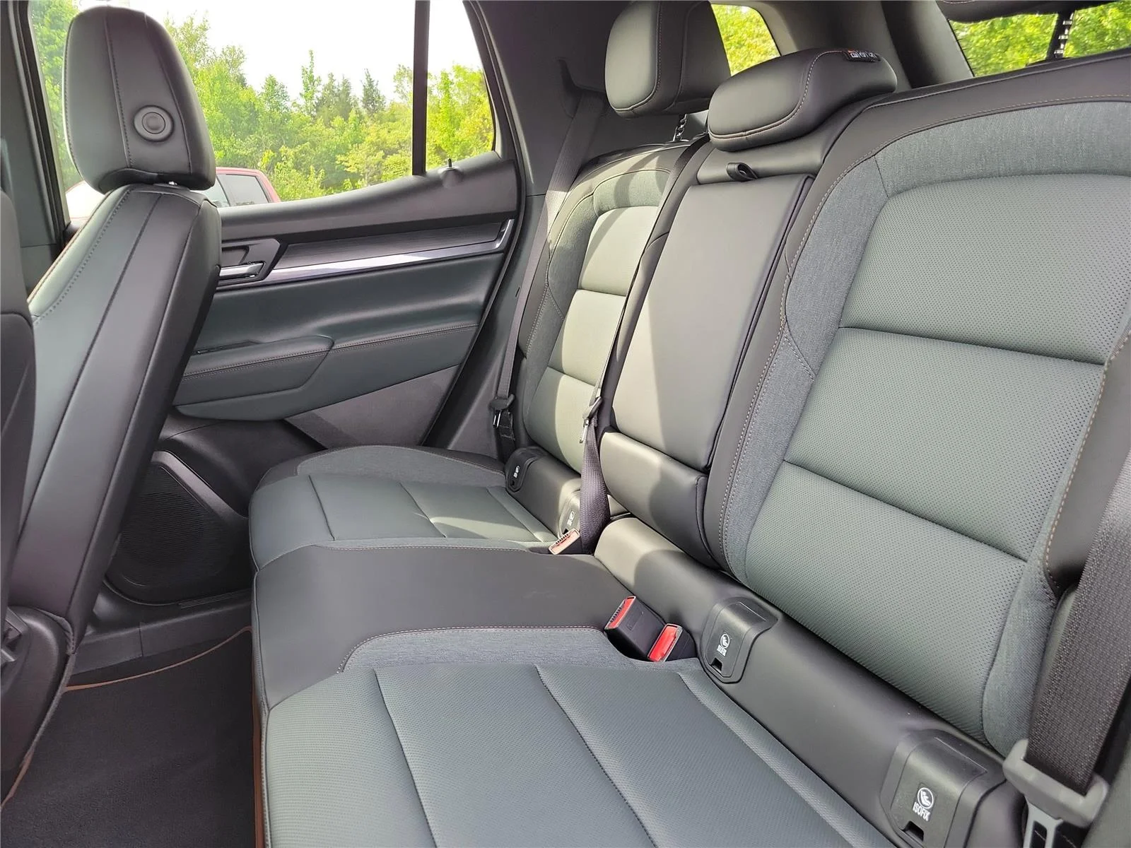 2026 GMC Terrain AT4 - Photo 14