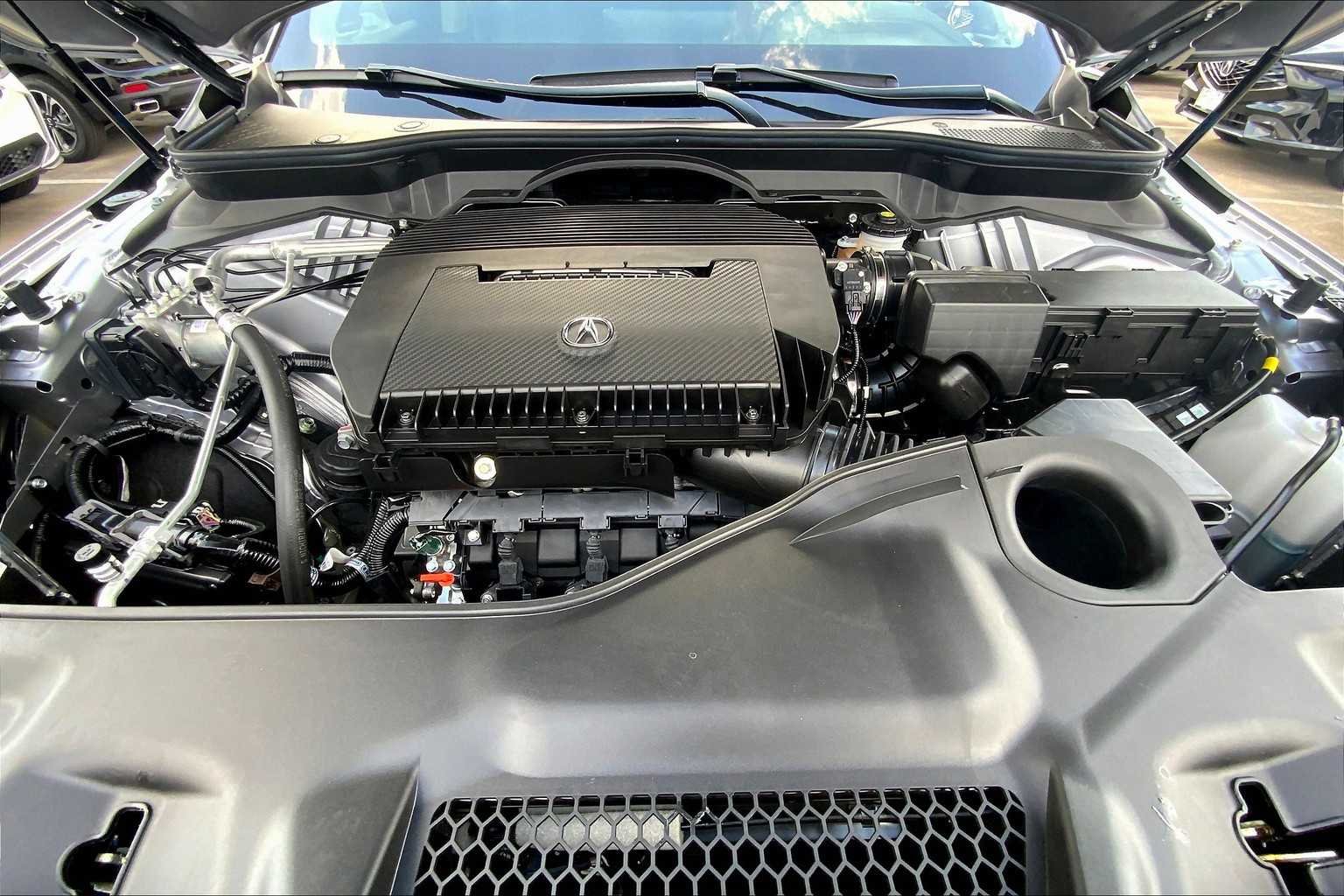 New 2026 Solar Silver Metallic Acura w/Technology Package image 15