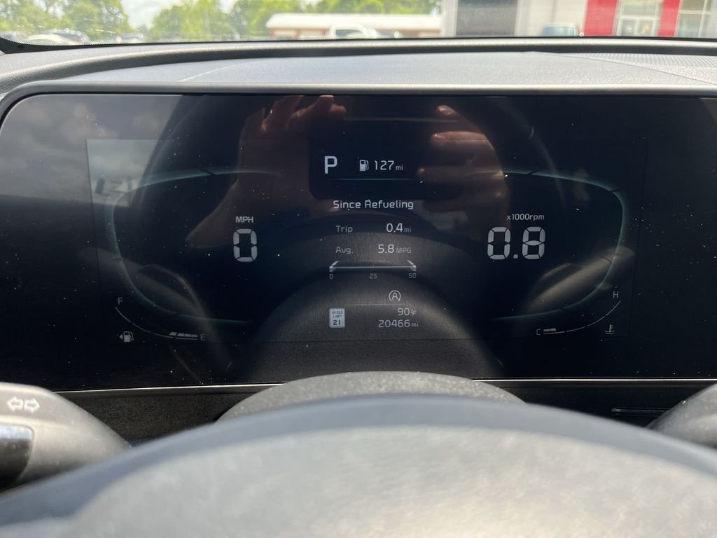 Used 2023 Black Kia X-Line image 15