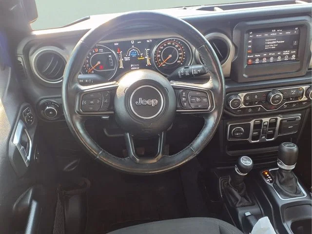 Certified Used 2020 Blue Jeep Unlimited Sport S image 4