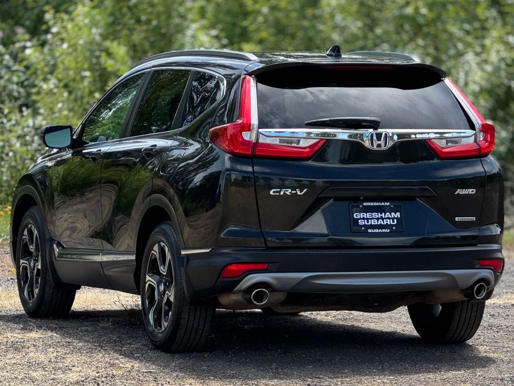 Used 2017 Dark Olive Metallic Honda Touring image 5