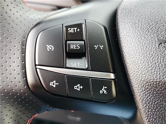 Used 2025 Carbonized Gray Metallic Ford ST-Line All-Wheel Drive image 17