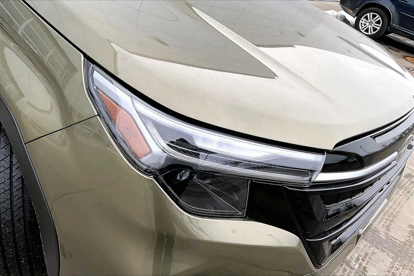 New 2026 Autumn Green Metallic Subaru Touring image 14