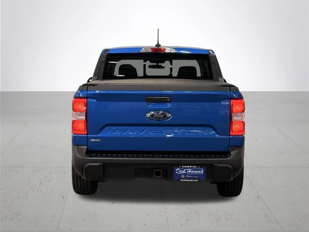 Used 2022 Blue Ford Lariat image 11