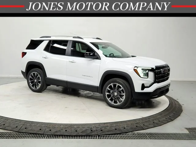 2026 GMC Terrain Elevation FWD's photo