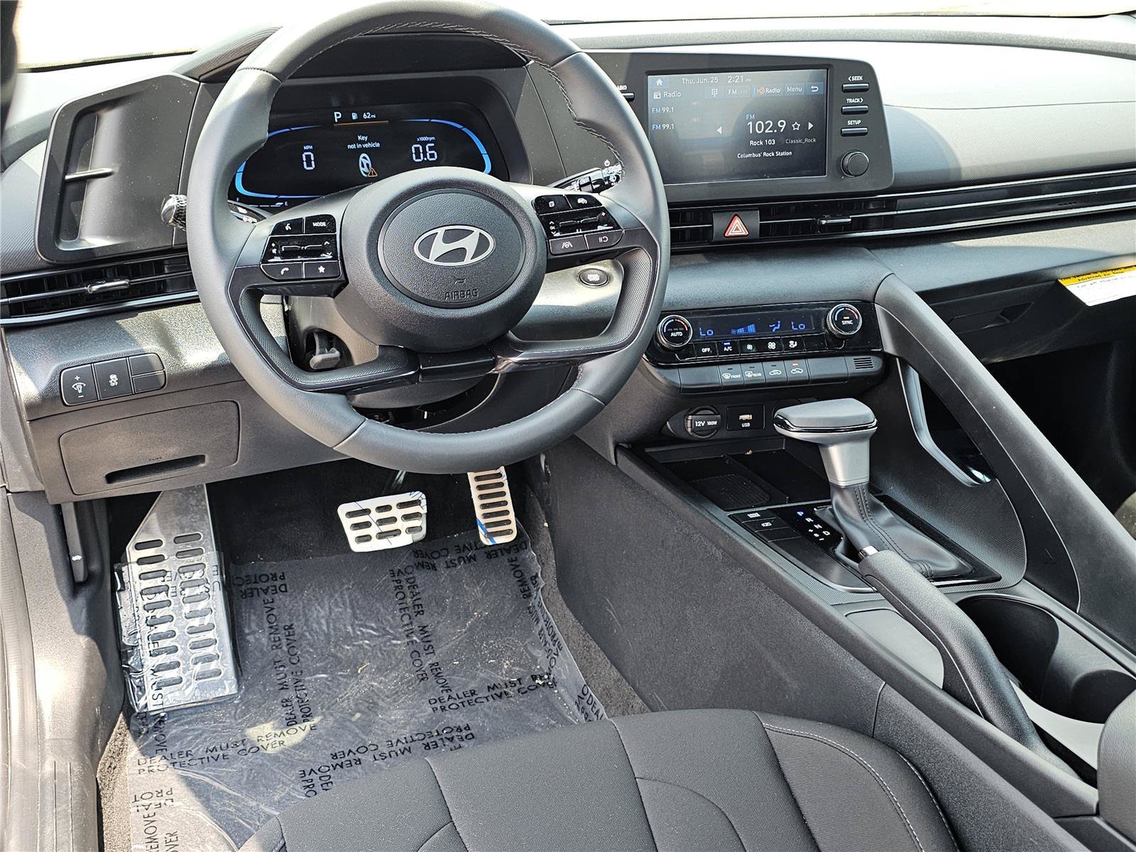 Used 2026 Abyss Black Hyundai SEL Sport image 30