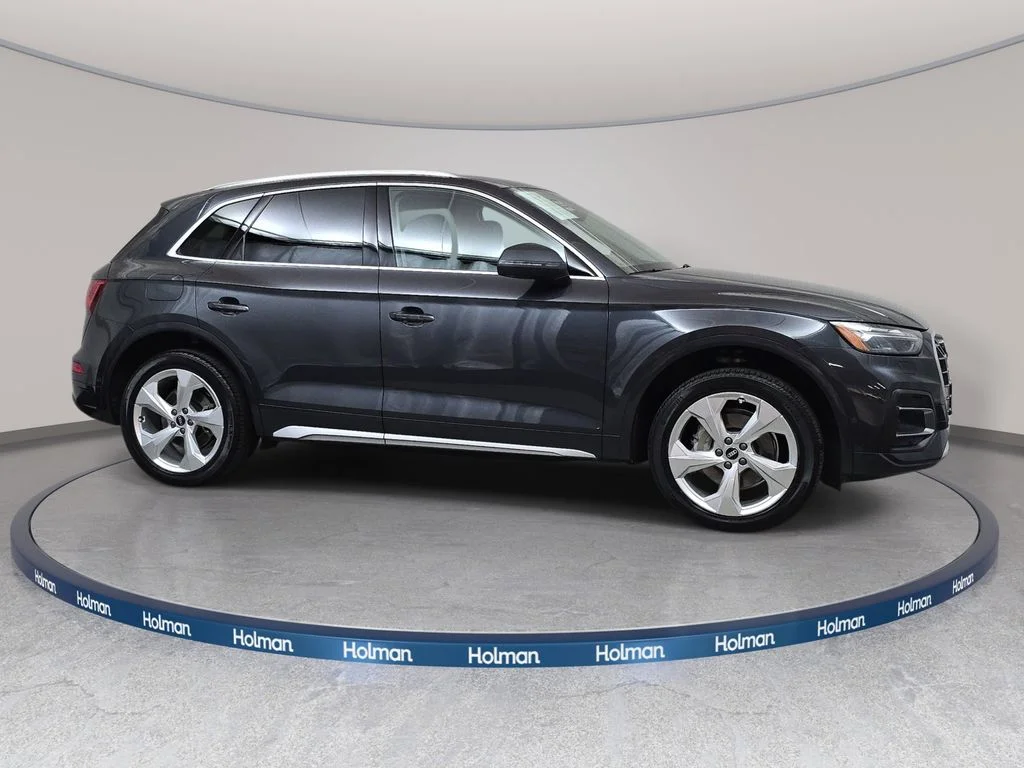 Used 2021 Gray Audi 45 Prestige image 6