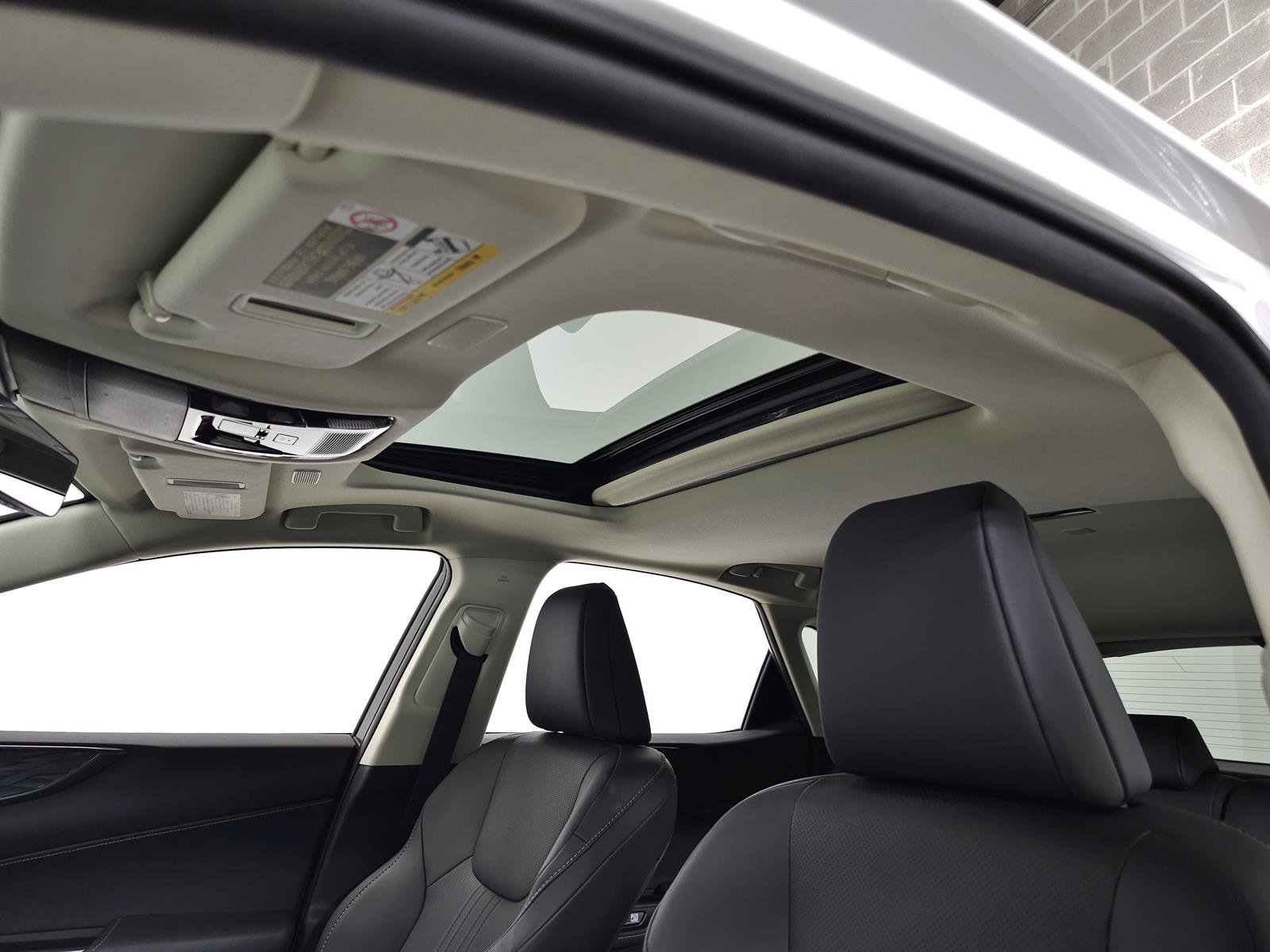 Certified Used 2024 White Lexus PREMIUM image 19
