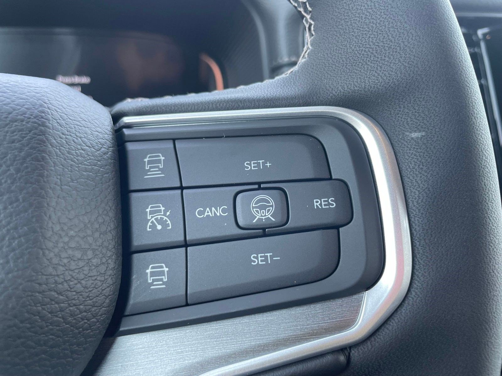 New 2026 Baltic Gray Metallic Clearcoat Jeep Limited Altitude image 14