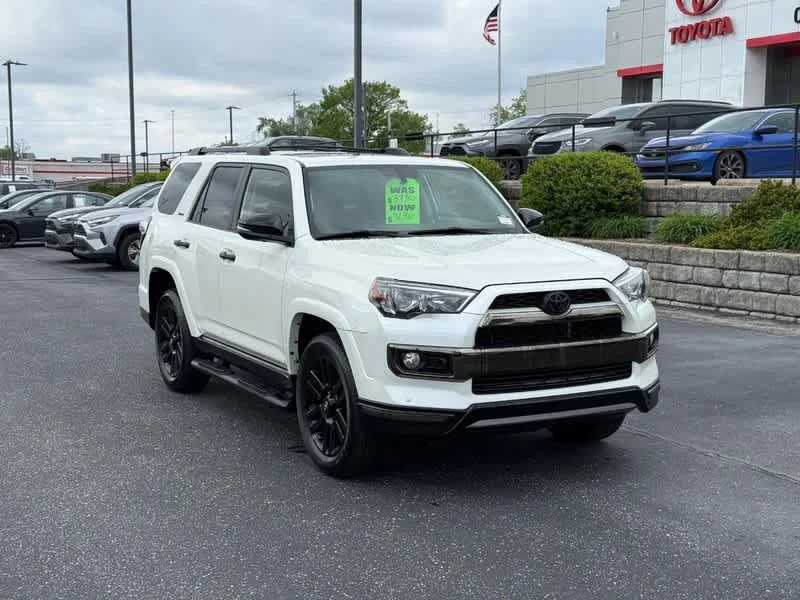 2019 Toyota 4Runner Night Shade 4x4 V6's photo