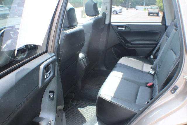 Used 2014 Burnished Bronze Metallic Subaru 2.5i Limited image 15