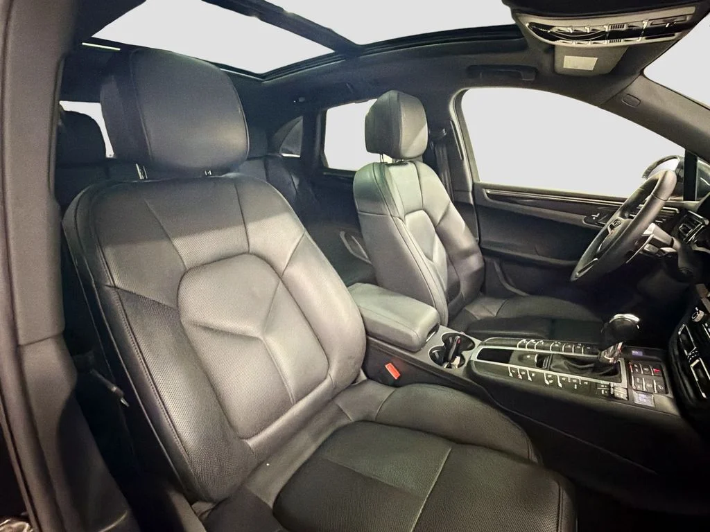 Certified Used 2020 Volcano Grey Metallic Porsche  image 30