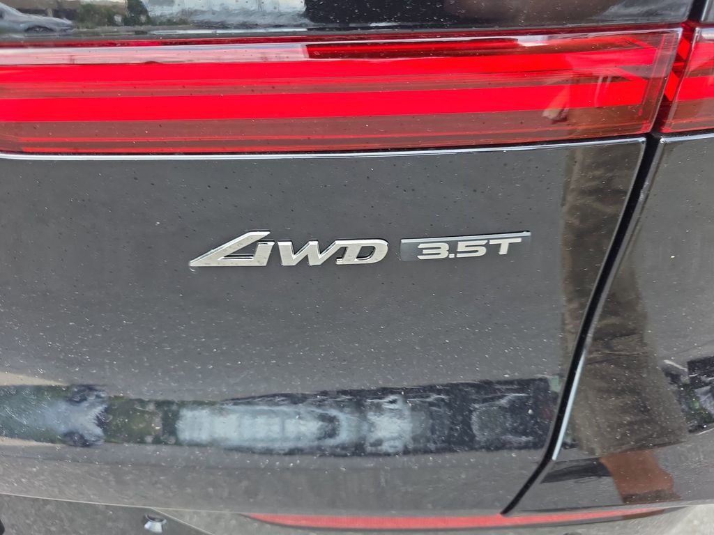 2026 GENESIS GV70 Sport Advanced - Photo 8