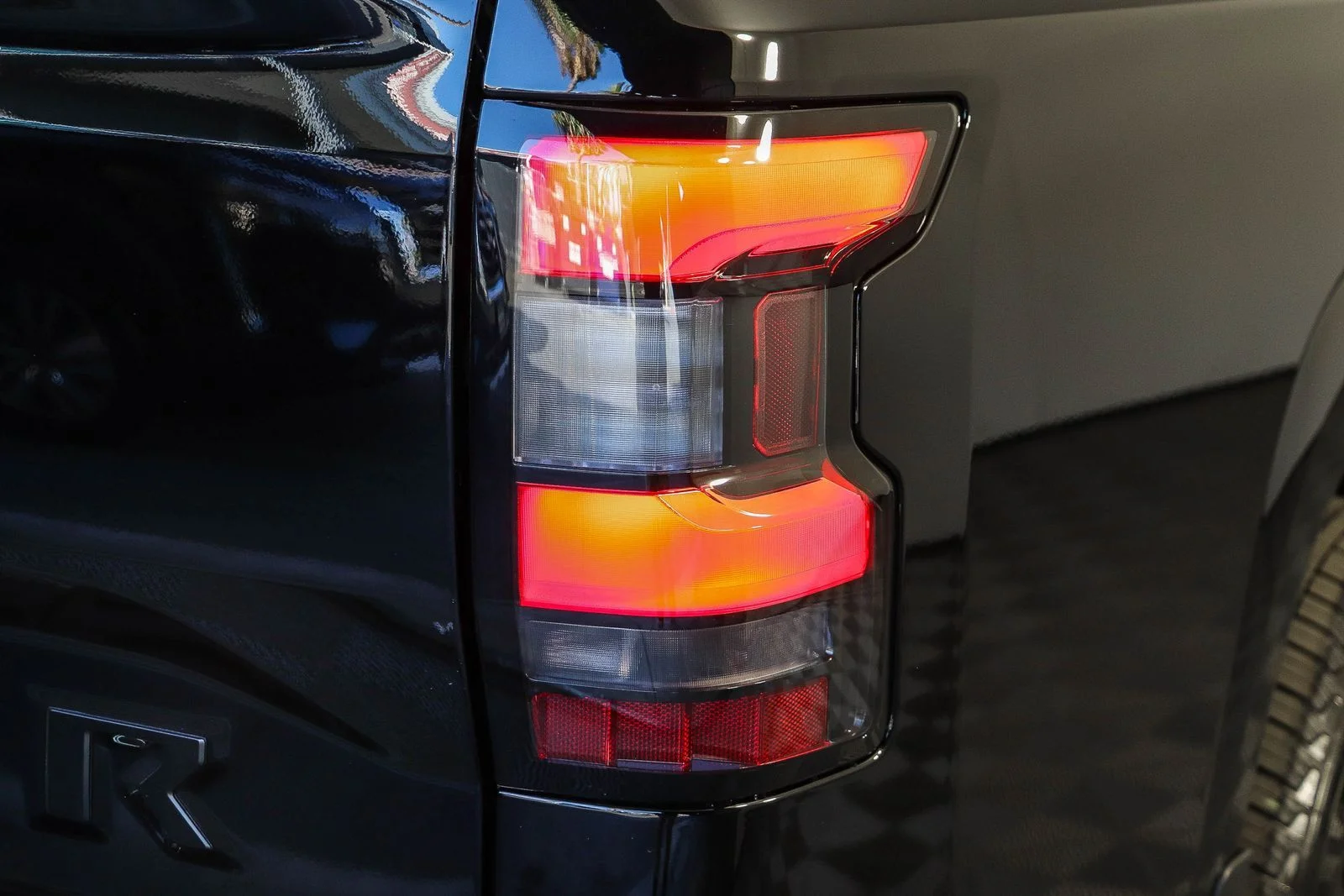 New 2027 Black Nissan SV image 9