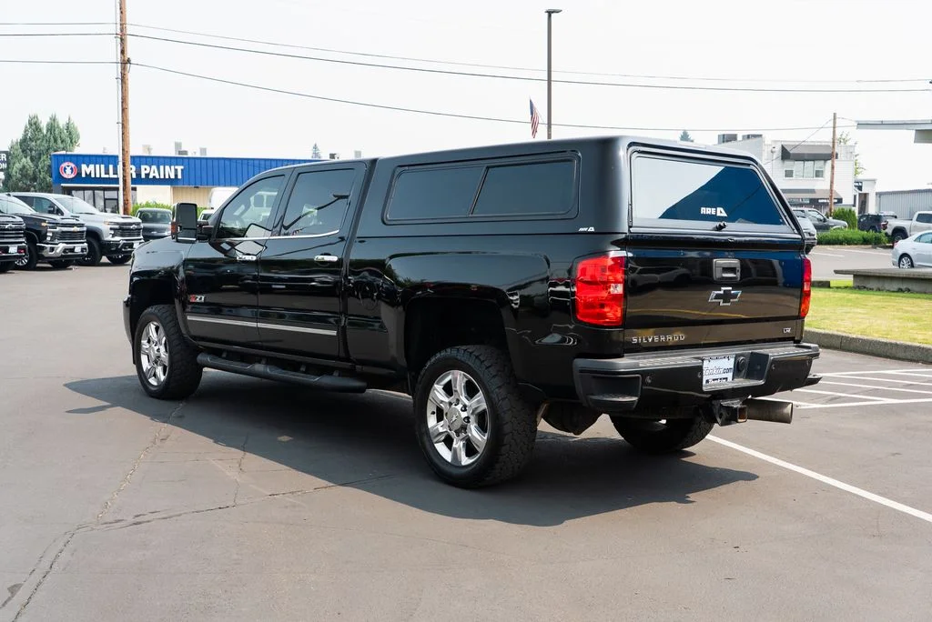 Used 2019 Black Chevrolet LTZ image 3