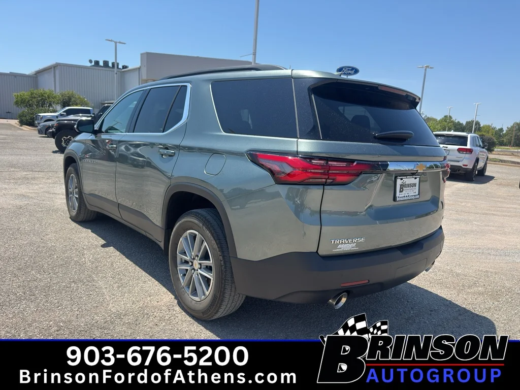 Used 2022 Silver Sage Metallic Chevrolet LT Cloth image 7