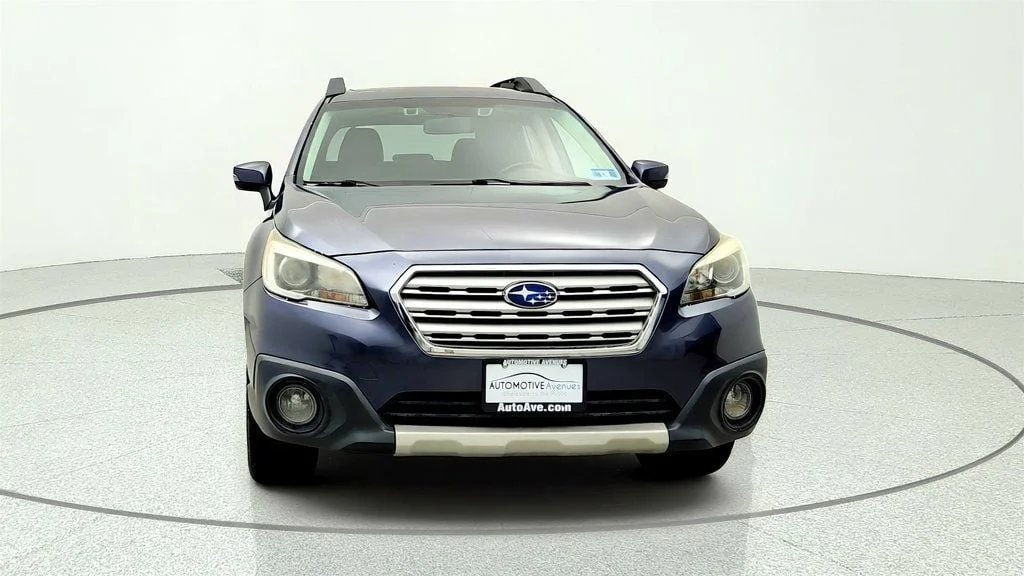 Used 2016 Carbide Gray Metallic Subaru 4dr Wagon 2.5i Limited PZEV w/ Moonroof, Navigation & EyeSight image 2