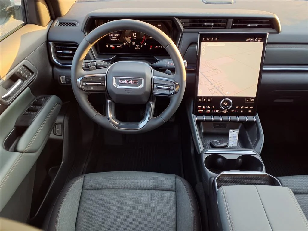 New 2026 Summit White GMC AT4 image 3
