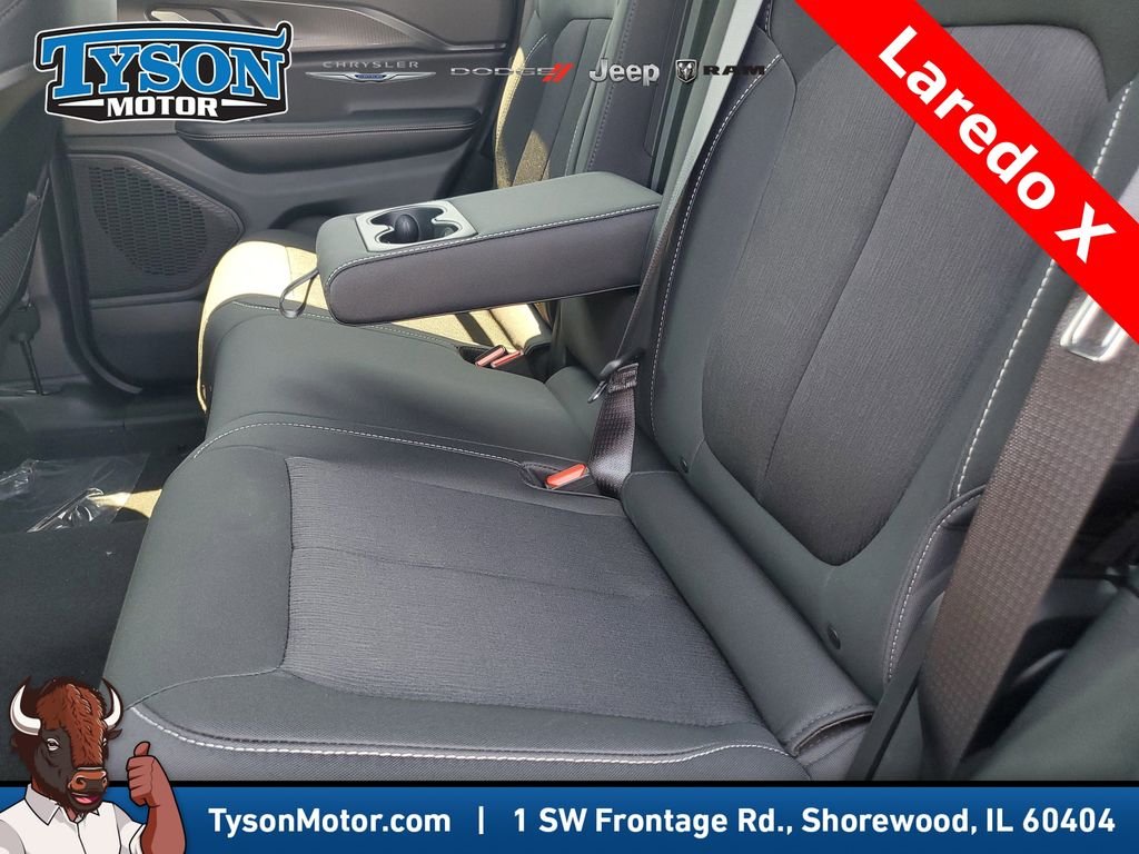 2025 Jeep Grand Cherokee Laredo - Photo 9