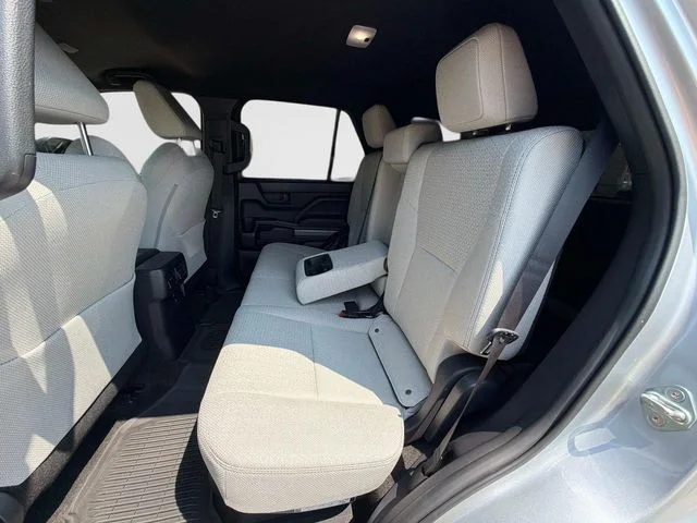 Used 2025 Silver Toyota SR5 image 16