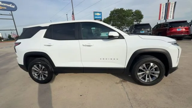 2026 Chevrolet Equinox LT - Photo 9