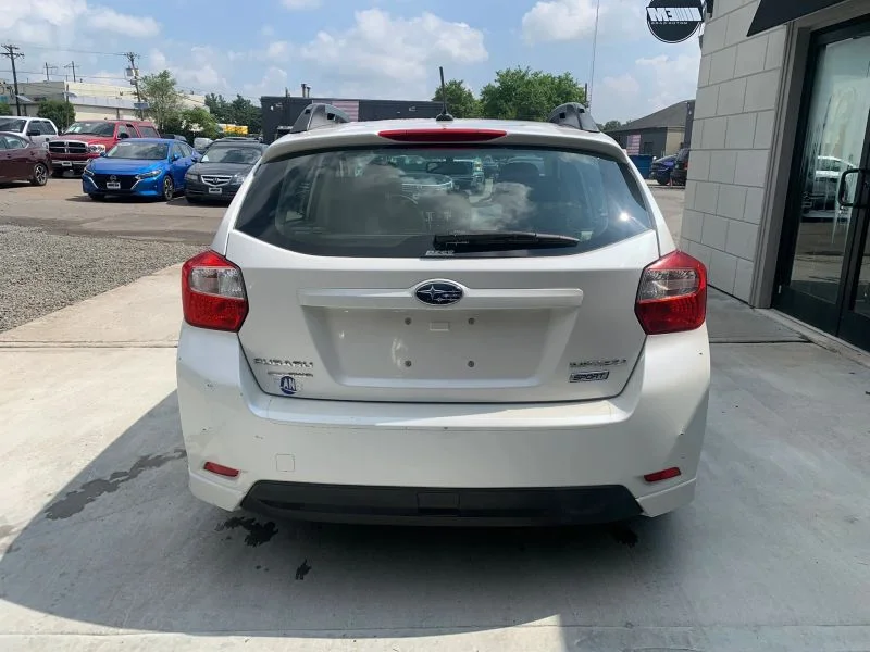 Used 2012 White Subaru 2.0i Sport Limited Wagon 4D image 47