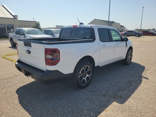 New 2026 Oxford White Ford Lariat® image 50
