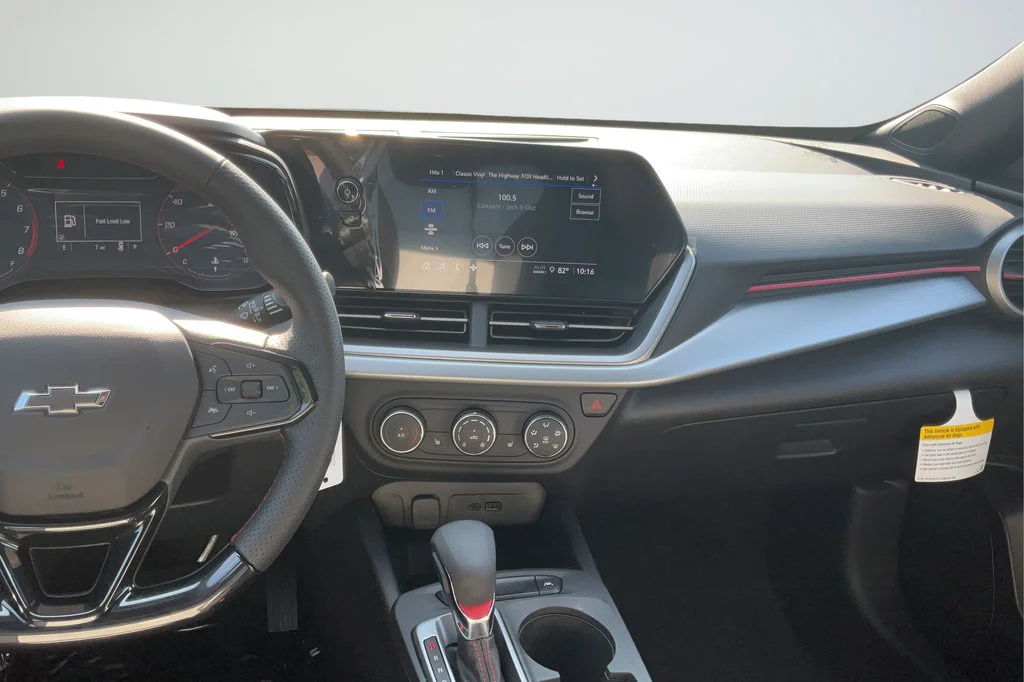2026 Chevrolet Trax RS - Photo 14