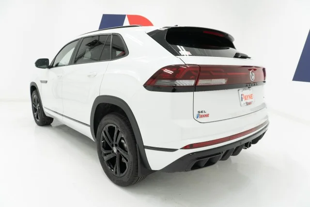 2026 Volkswagen Atlas Cross Sport SEL R-LINE - Photo 9