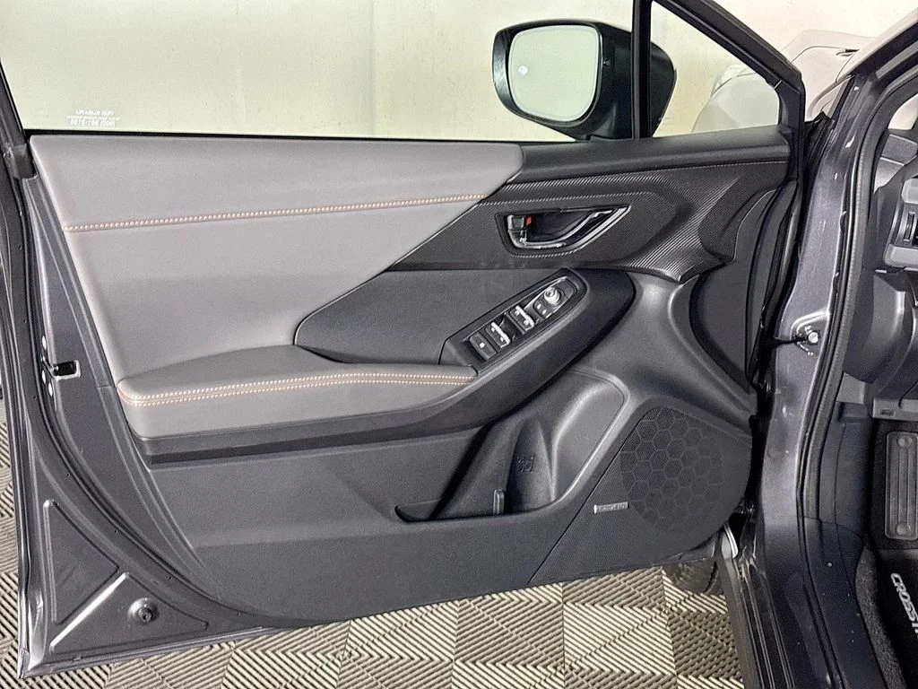 New 2026 MAGNETITE GRAY PEARL Subaru Limited image 10