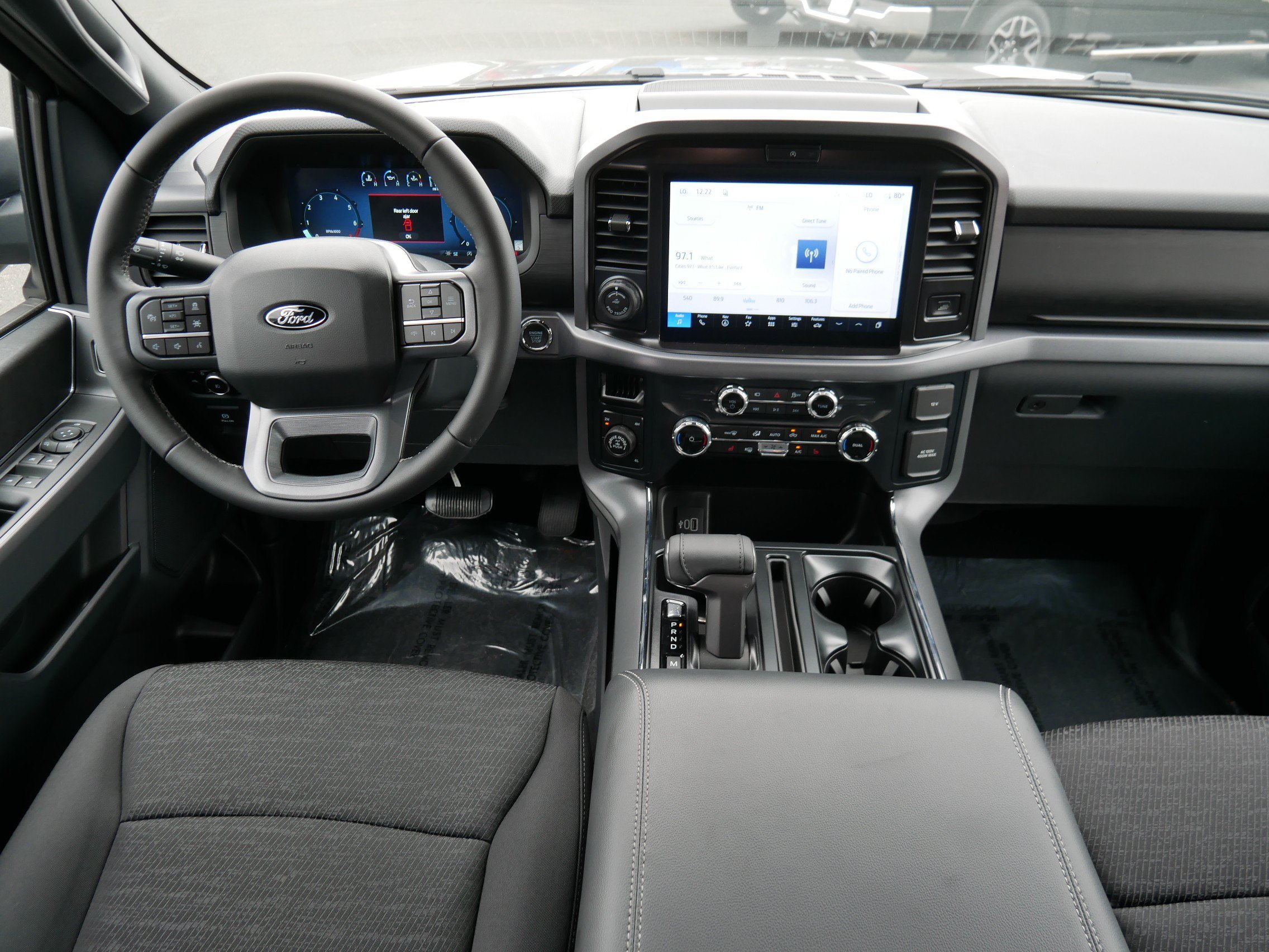 New 2026 Carbonized Gray Metallic Ford XLT image 10