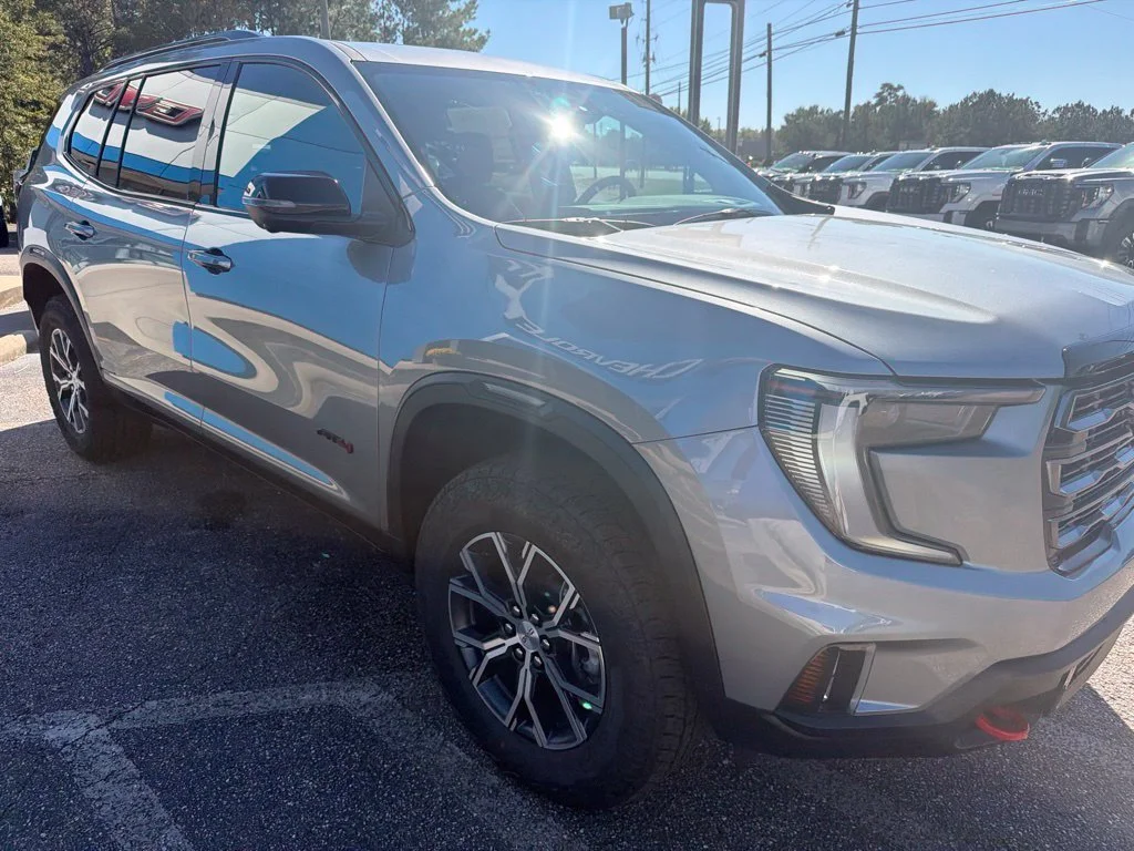 New 2027 Sterling Metallic GMC AT4 image 6