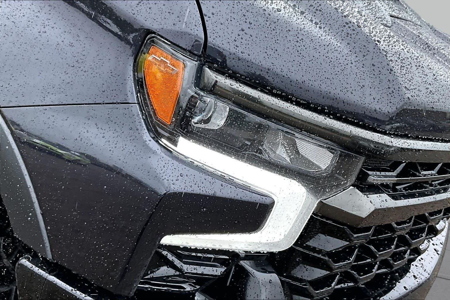 Used 2023 Dark Ash Metallic Chevrolet ZR2 image 25