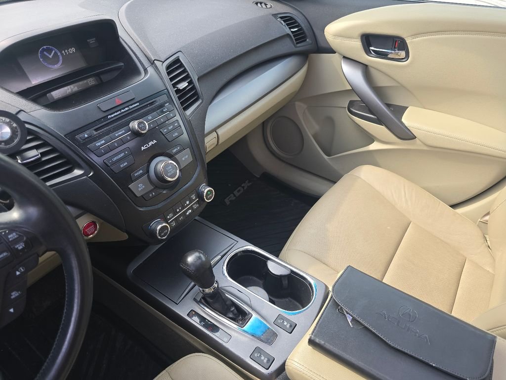 Used 2015 Graphite Luster Metallic Acura  image 25