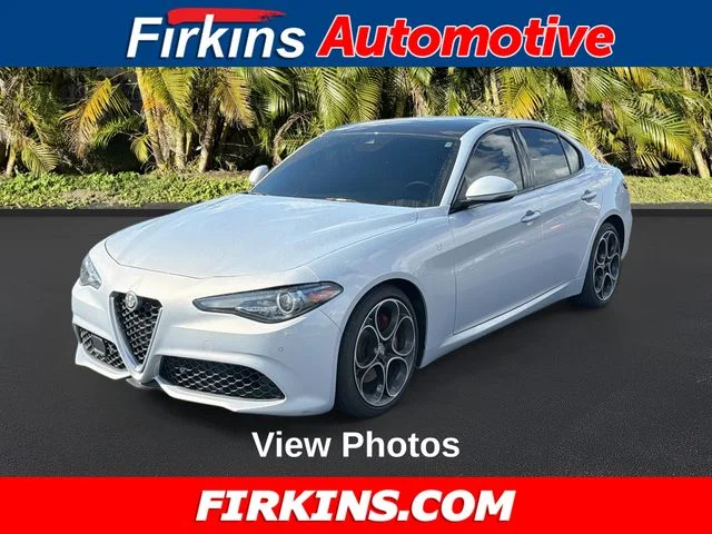 Used 2022 Gray Alfa Romeo Ti image 1