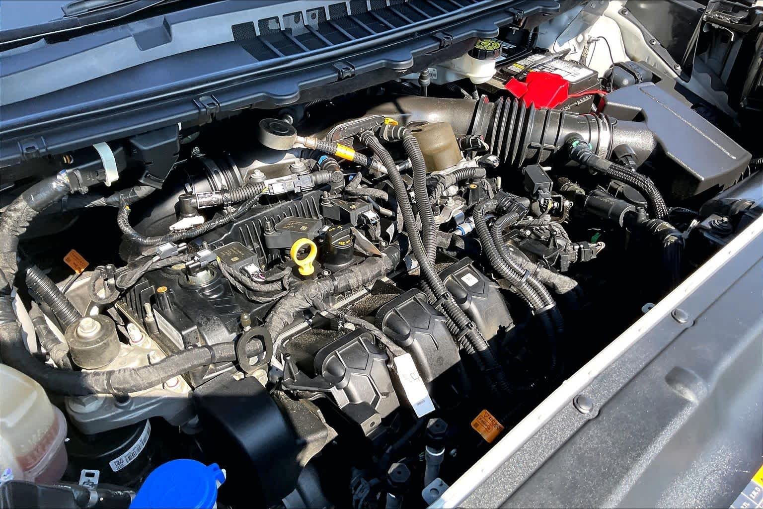 Used 2019 Ingot Silver Metallic Ford SE image 32