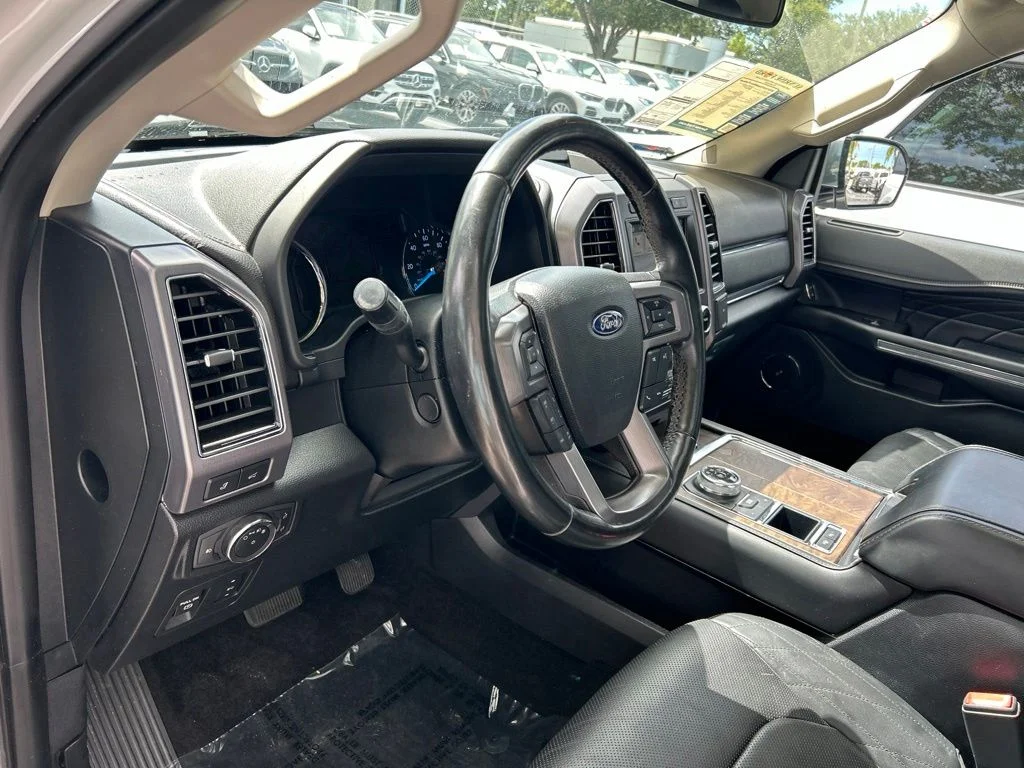 Certified Used 2019 White Platinum Clearcoat Metallic Ford Platinum image 23