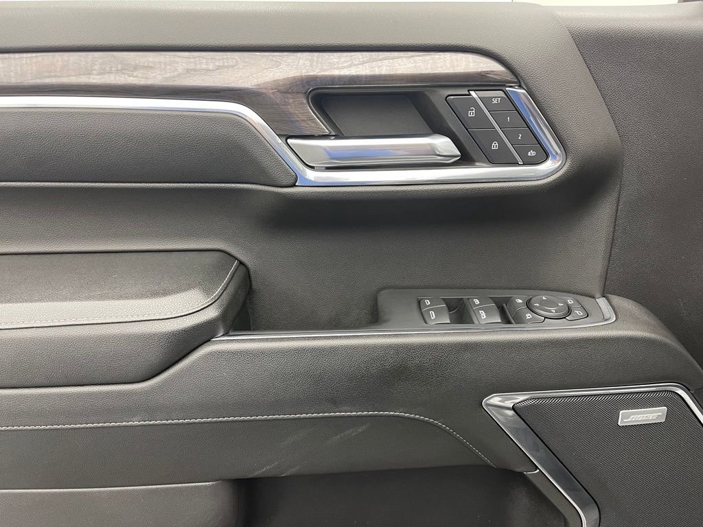Used 2024 Summit White Chevrolet LTZ image 17