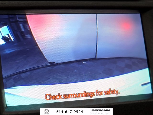 Used 2012 White Toyota Three image 31