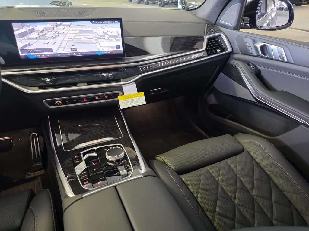 New 2027 Brooklyn Grey Metallic BMW xDrive40i image 10