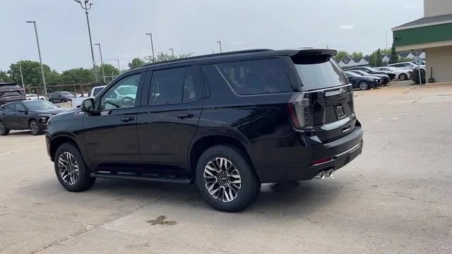 2026 Chevrolet Tahoe Z71 - Photo 6