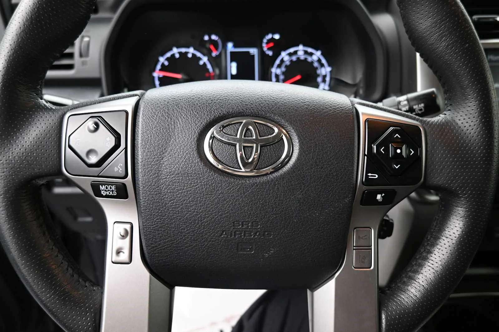 Used 2022 Midnight Black Metallic Toyota SR5 Premium image 6