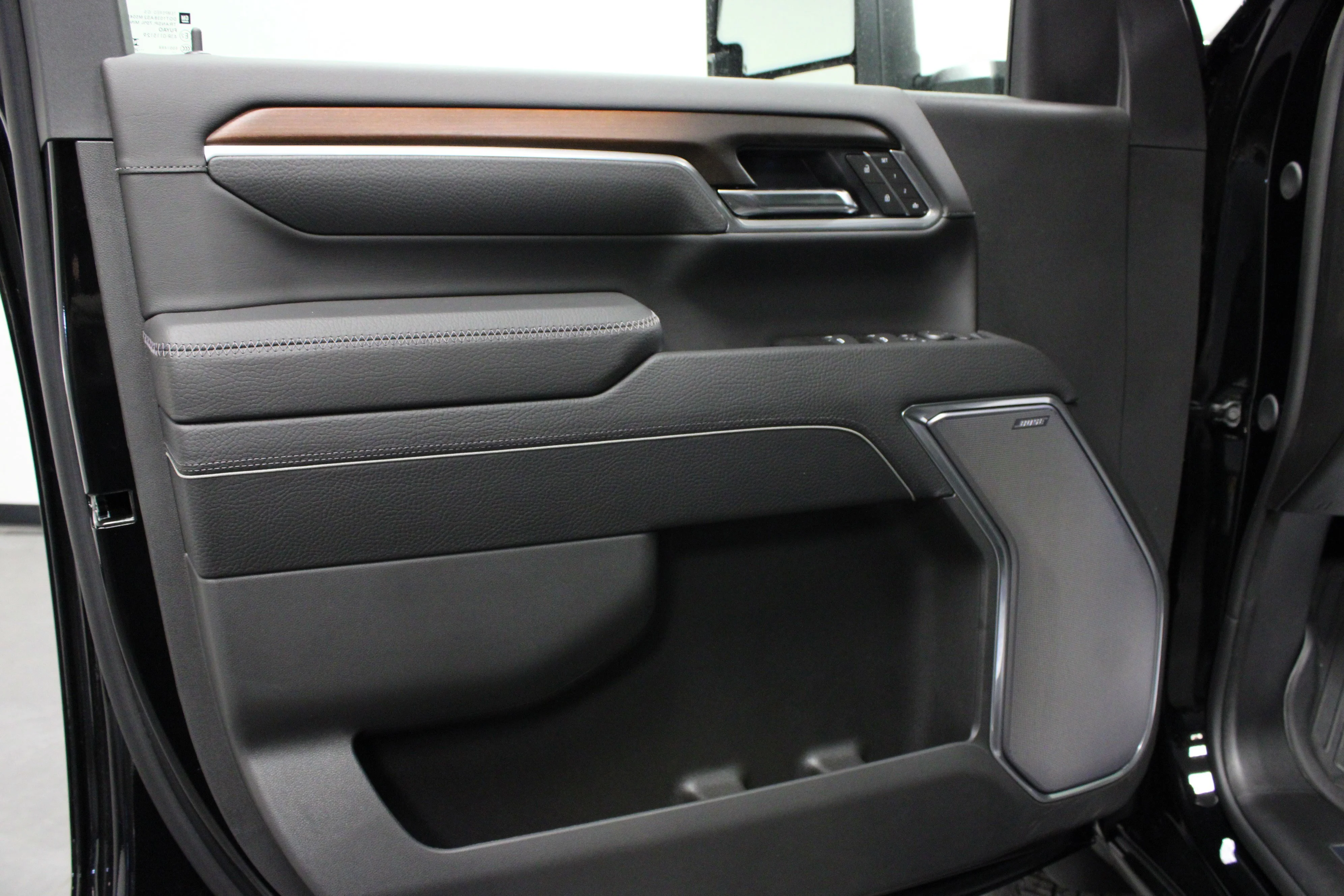 New 2026 Onyx Black GMC Denali DRW image 11
