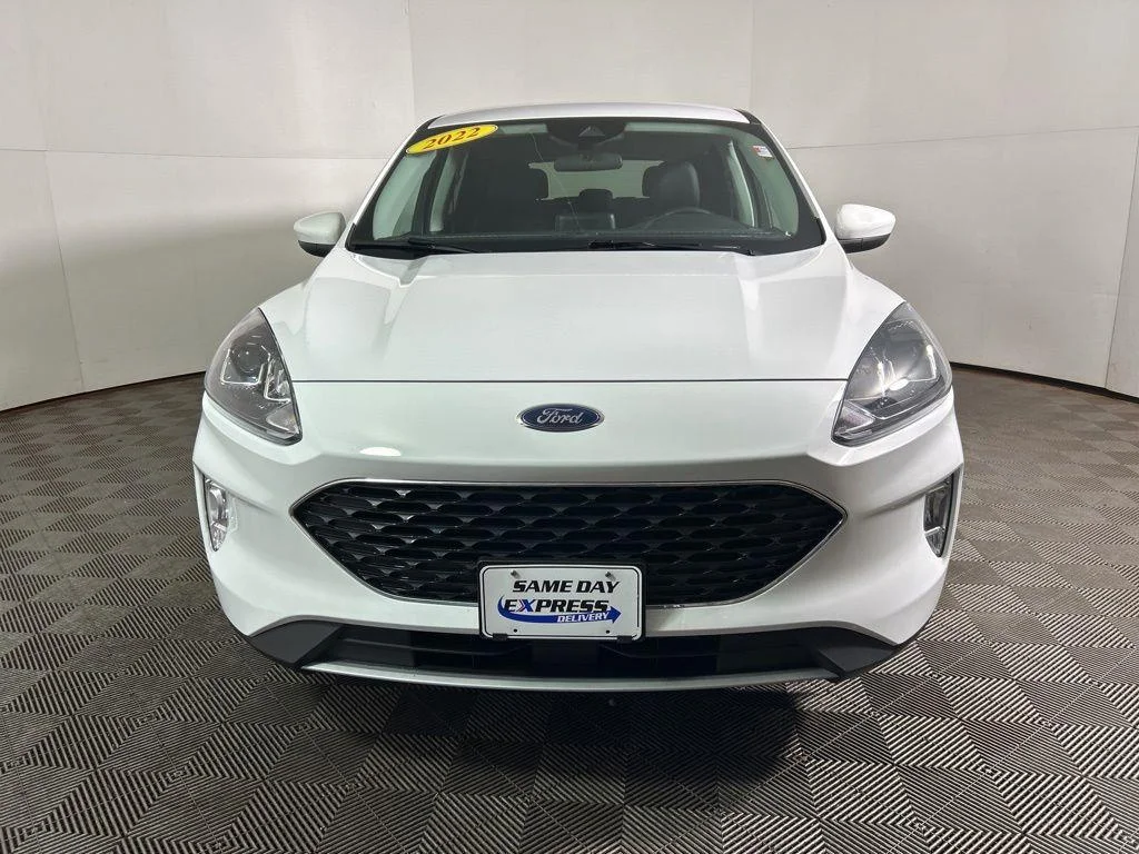 Used 2022 Oxford White Ford SEL image 12