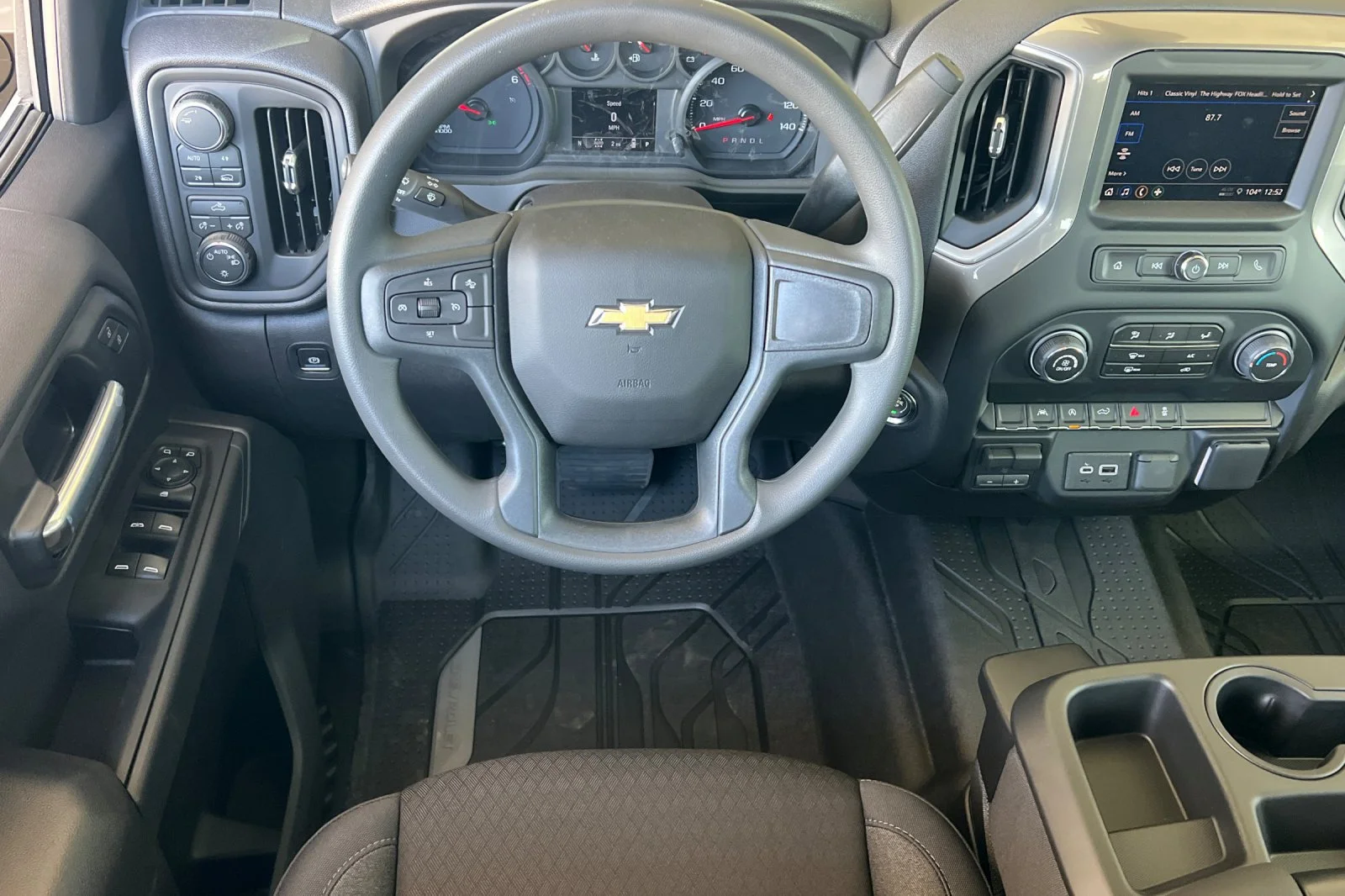 2026 Chevrolet Silverado 1500 Custom - Photo 14