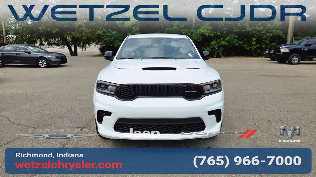 New 2026 White Knuckle Clear-Coat Exterior Paint Dodge GT HEMI V8 image 2