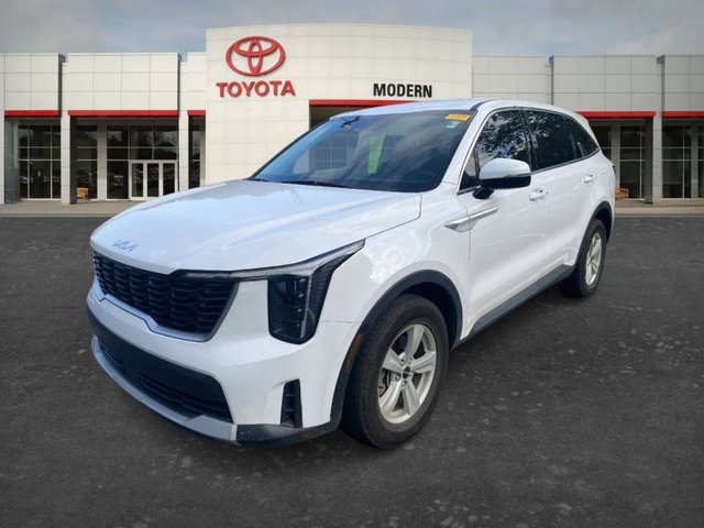 2025 Kia Sorento LX